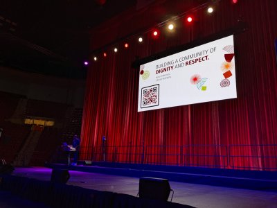 Mullins Center / OVG 360 - University of Massachusetts Amherst - 2022 Many Voices / Dear World