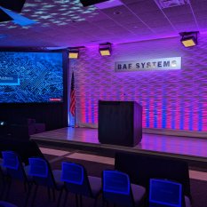 Hybrid event in auditorium, lighting, sound, LED wall