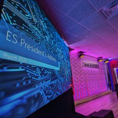 Hybrid event in auditorium, lighting, sound, LED wall